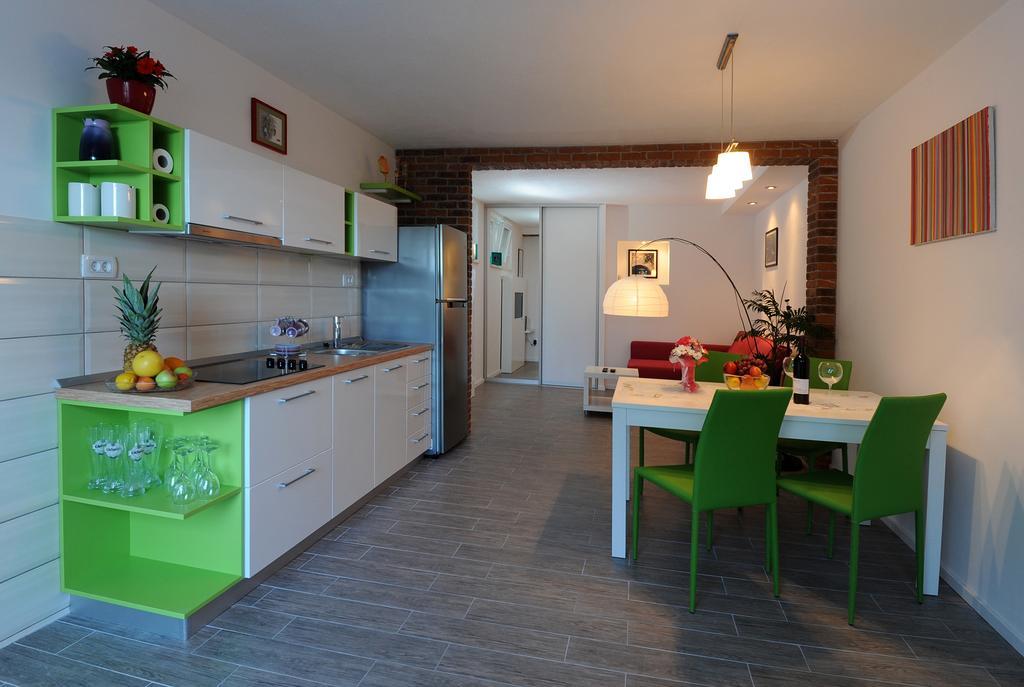 Apartment Outlet Split Kamer foto